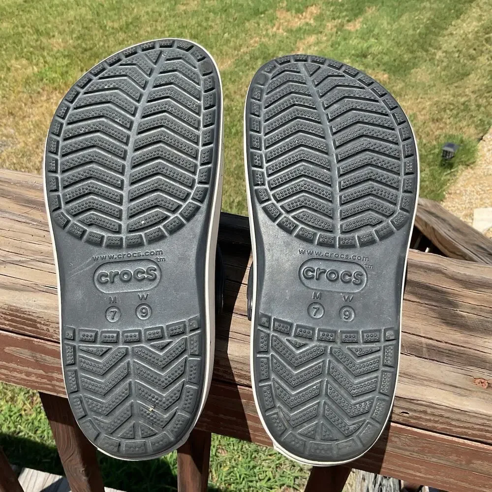 Black Classic CROCS CROCBAND MENS 7 Women 9 Waterproof Sandles Slip-On Clog